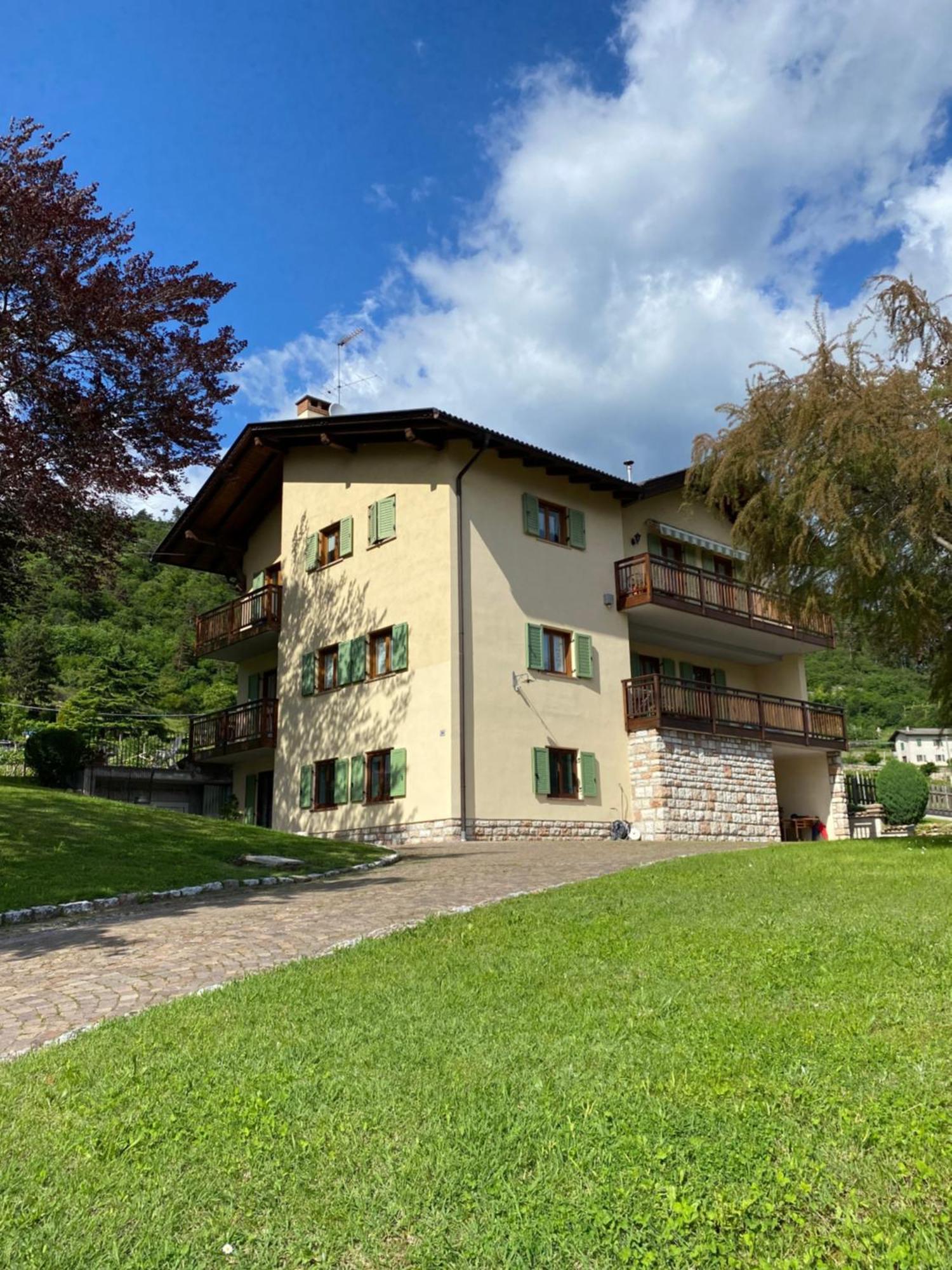 B&B La Casa In Collina Τρέντο Εξωτερικό φωτογραφία